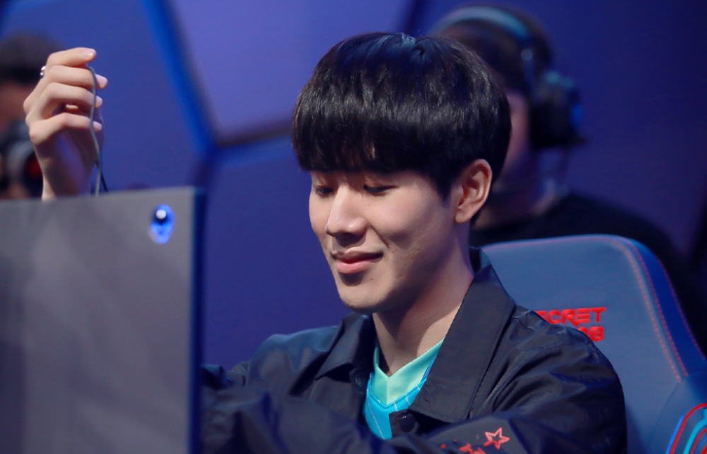 在关键比赛 在关键比赛