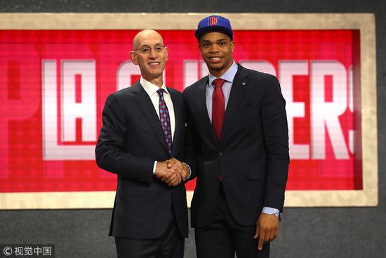 都是团队合 都是团队合