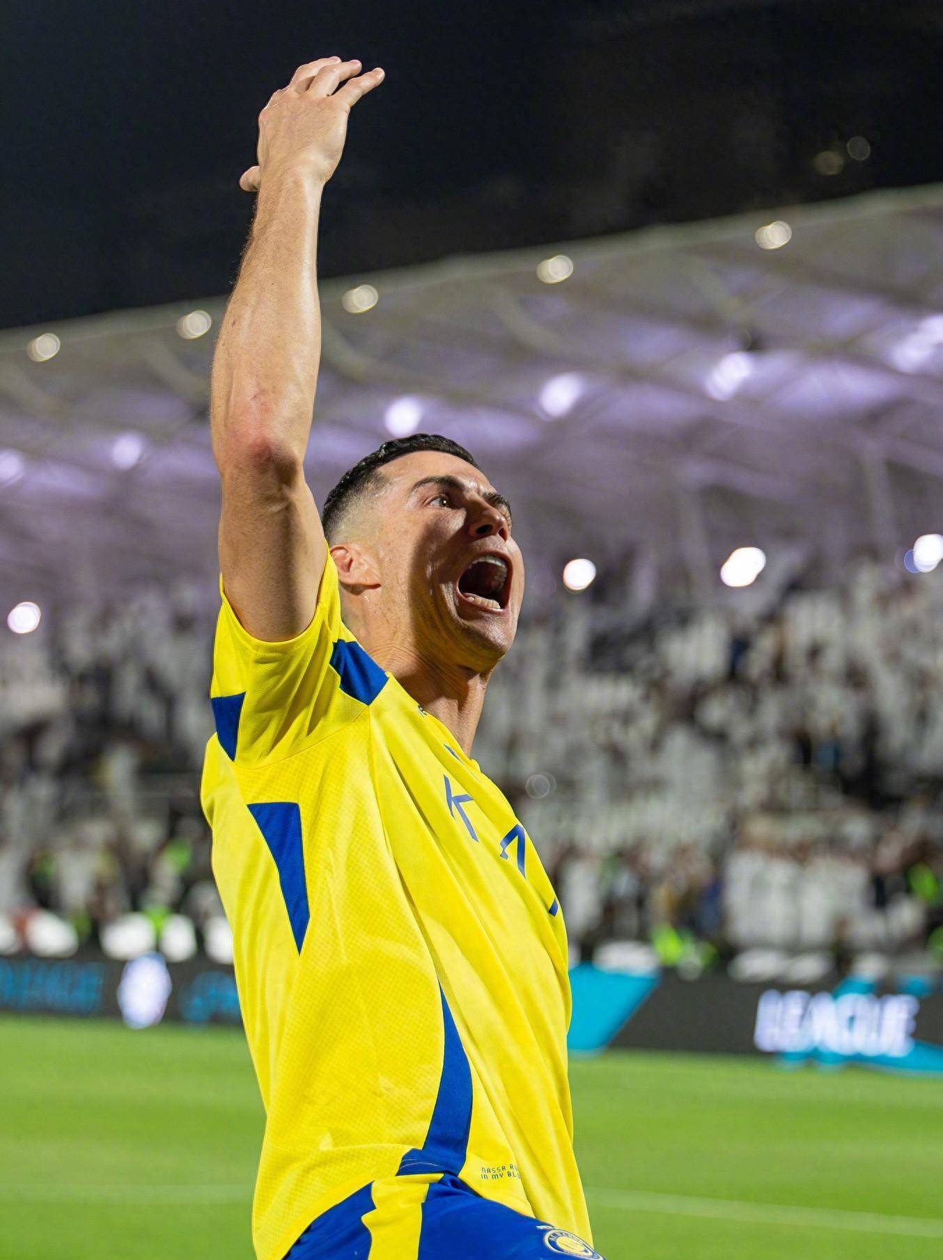 塞罗那出战 塞罗那出战