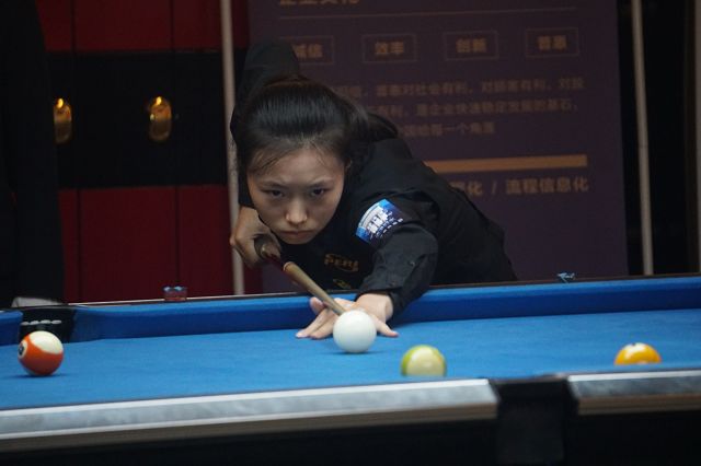 强大的球场 强大的球场