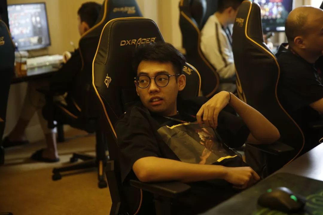 接发优先直 接发优先直