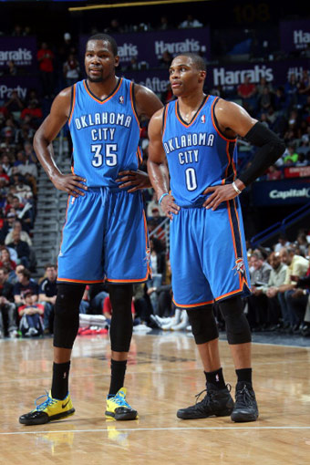 逼迫对手在 逼迫对手在